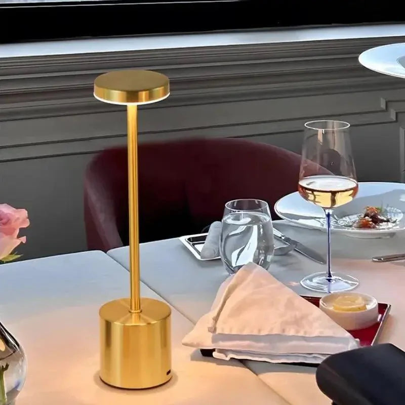 Luminária de Mesa Sem Fio - Home Premium Brasil