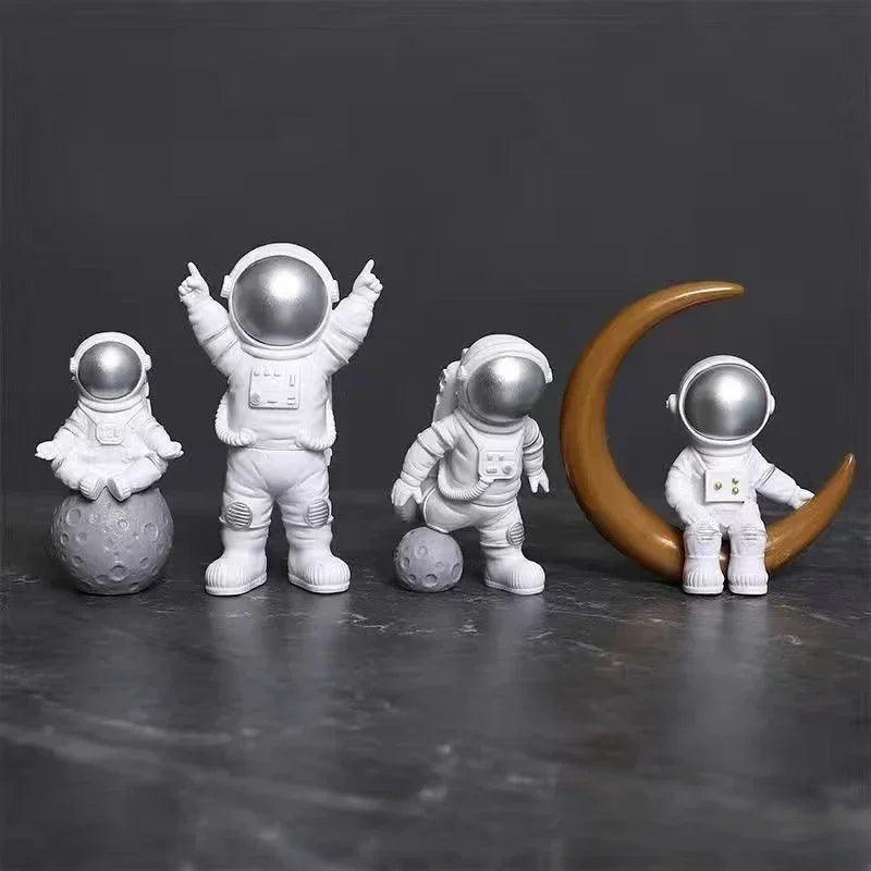 Conjunto de 4 Esculturas de Astronauta - Home Premium Brasil
