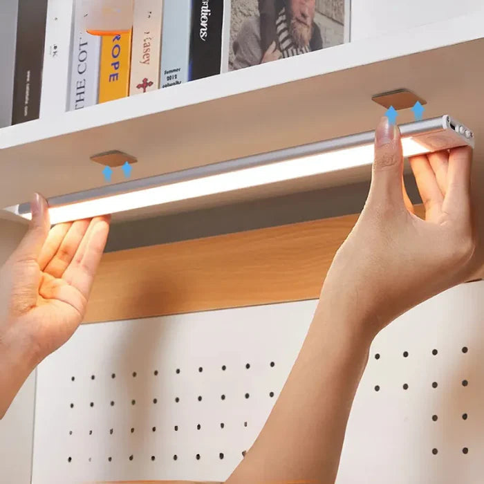 Luminária LED Fina – Sensor de Movimento e Recarregável - Home Premium Brasil