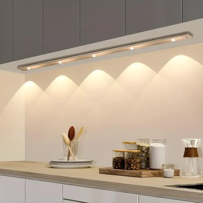 Luminária LED com Sensor de Movimento - Home Premium Brasil